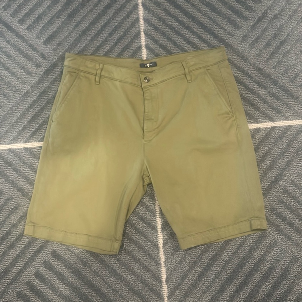 7 For All Mankind Olive Khaki Shorts Sz 36